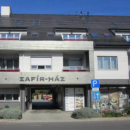 Zafir Sziget Apartman Шарвар Экстерьер фото