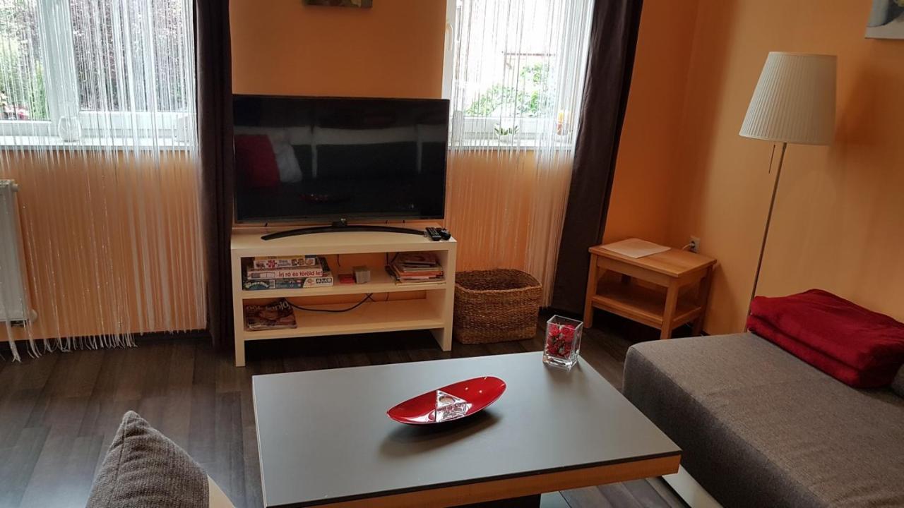 Zafir Sziget Apartman Шарвар Экстерьер фото