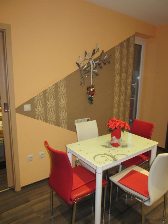 Zafir Sziget Apartman Шарвар Экстерьер фото