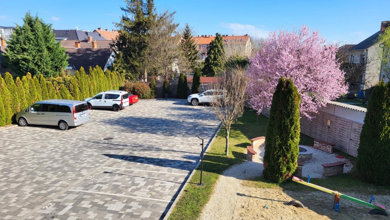 Zafir Sziget Apartman Шарвар Экстерьер фото
