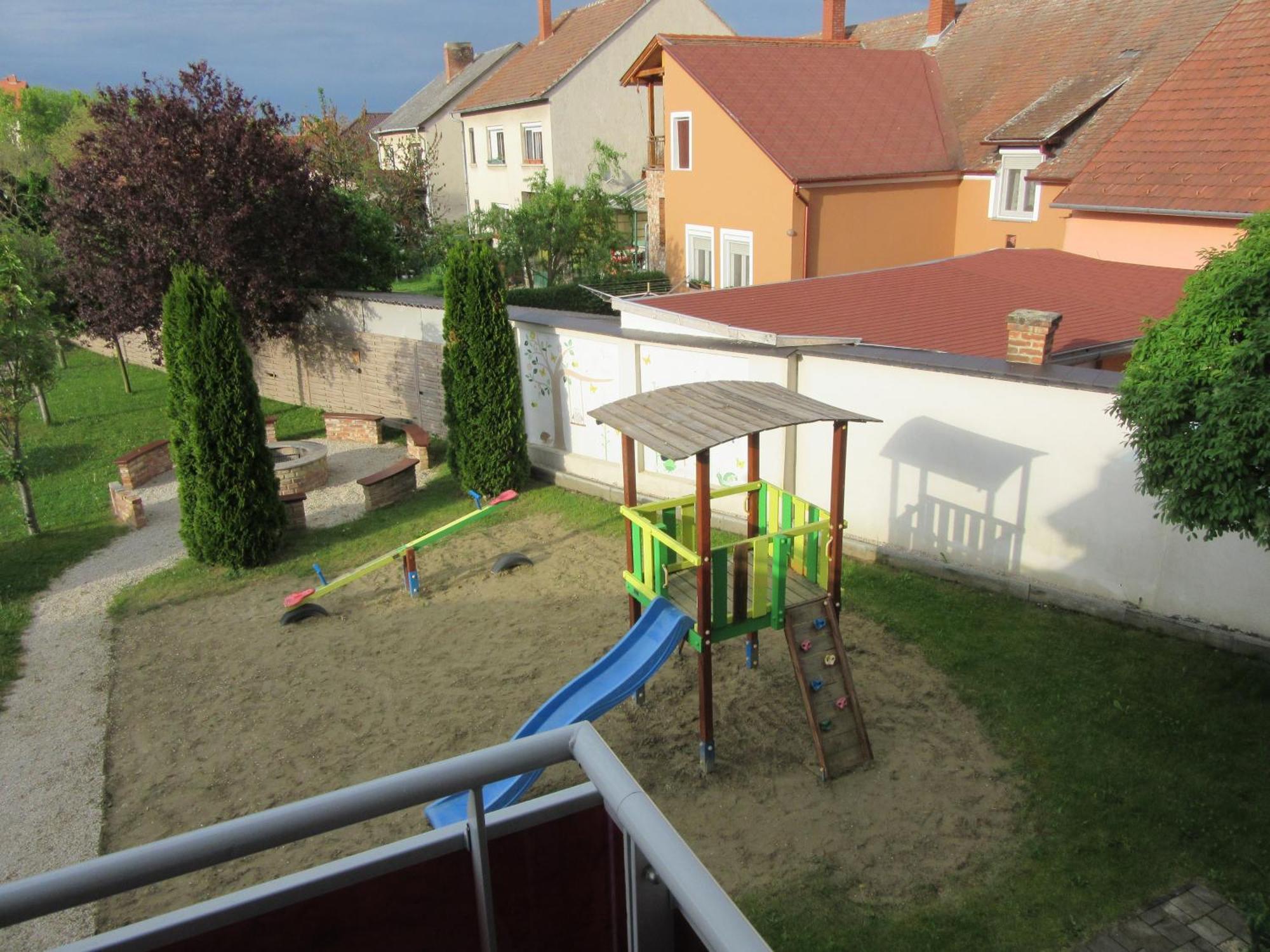Zafir Sziget Apartman Шарвар Экстерьер фото